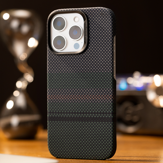 BENKS Kevlar Magnetic Armor Air Aurora 600D SA66 case for MagSafe for iPhone 16 Pro Max