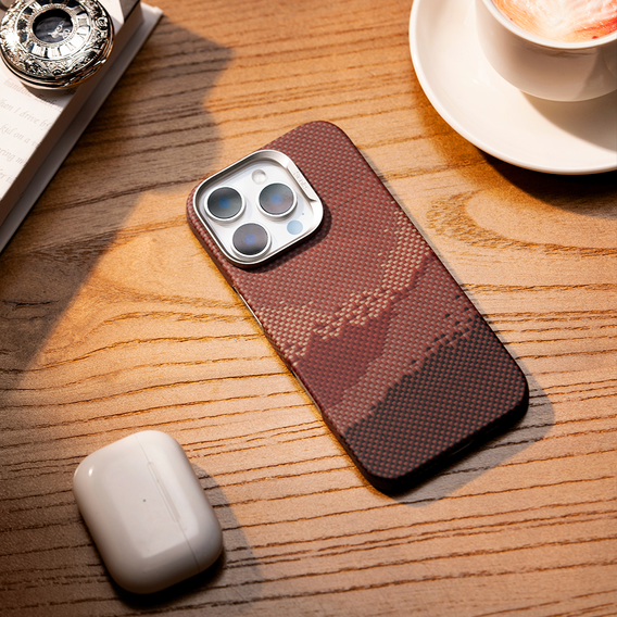 Benks Magnetic Golden Tide Kevlar 600D case for iPhone 16 Pro Max