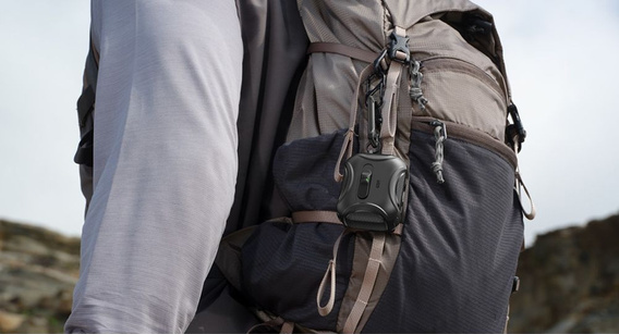 ESR Cyber FlickLock MagSafe Headphone Case for Apple AirPods Pro 3