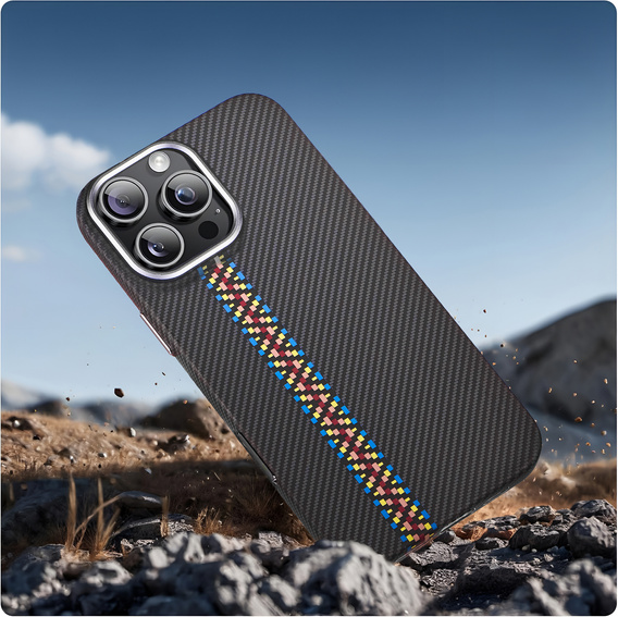MagSafe's iPhone 15 Pro Max Case, Carbon Fiber, black