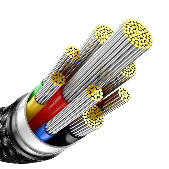 USB-C to USB-C 240 W cable with Power Delivery technology for devices with a USB-C connector
