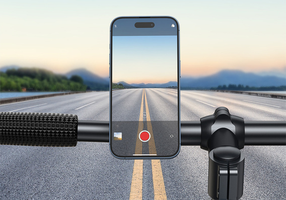 Quick Lock MagSafe bike and motorbike mount for phone