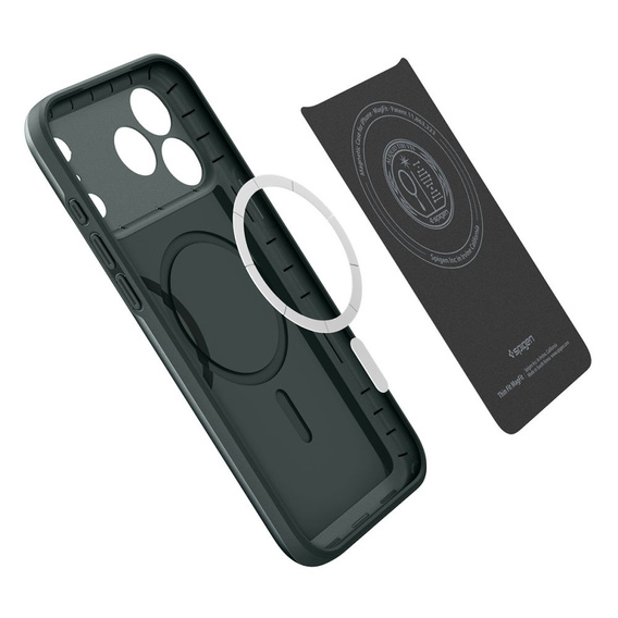 Spigen Thin Fit Mag Case – with MagSafe for iPhone 17 Pro Max